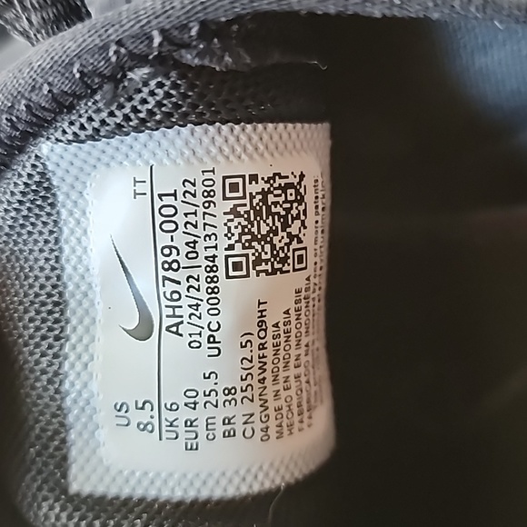 Air max 270 -8.5 black/anth - Picture 4 of 7